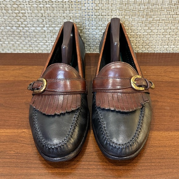 🌟HP🌟VTG 1990s Cole Haan Country Black/Brown Leather Doral Buckle Kiltie Loafer - Picture 1 of 12